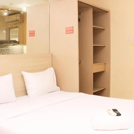 Great Location And Simply Studio Room At Bassura City Apartment By Travelio